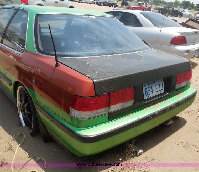 image for item H9971 1991 Honda Accord EX