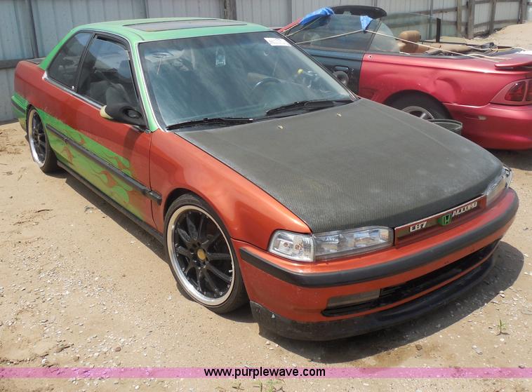 image for item H9971 1991 Honda Accord EX