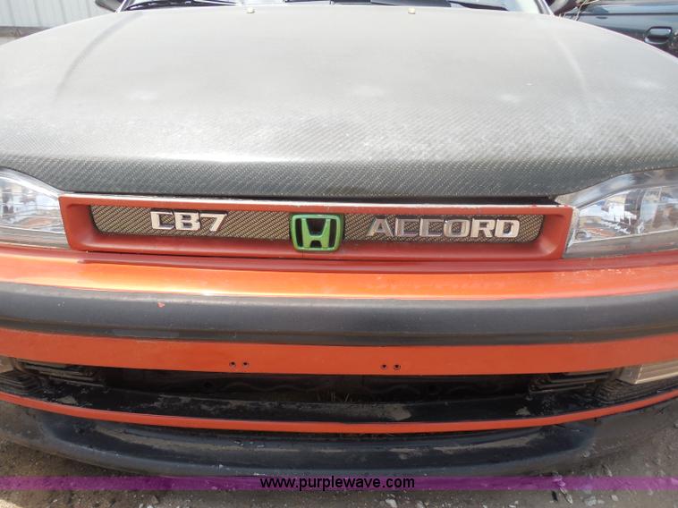 image for item H9971 1991 Honda Accord EX