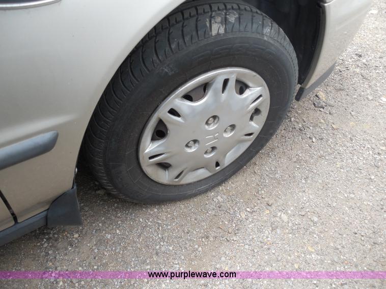 image for item H9974 1995 Honda Accord LX