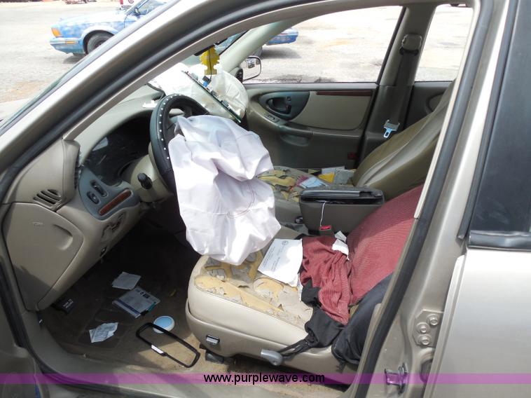 image for item H9976 1999 Oldsmobile Cutlass GLS