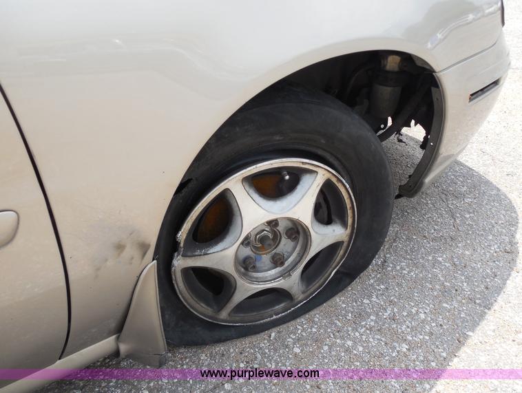 image for item H9976 1999 Oldsmobile Cutlass GLS