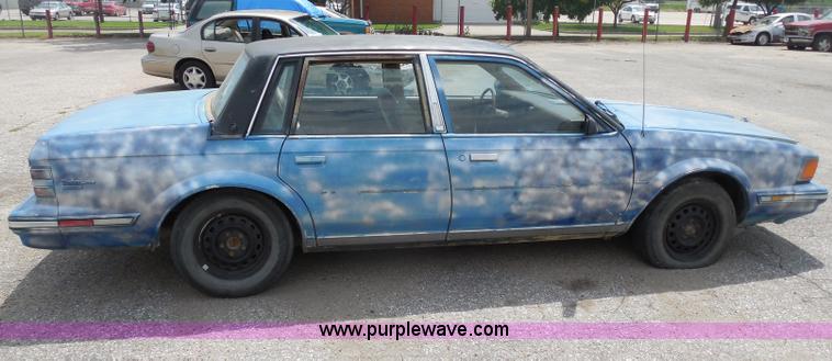 image for item H9978 1986 Buick Century Limited