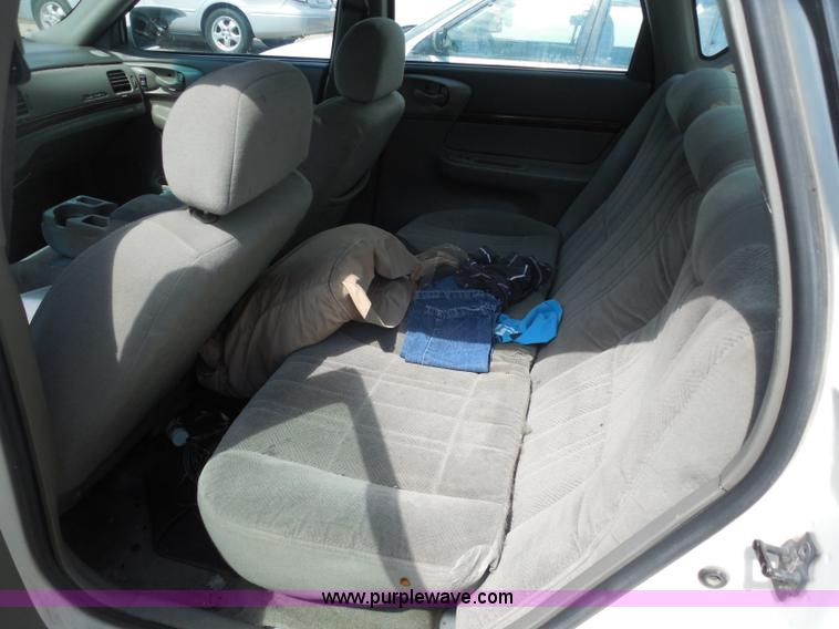 image for item H9979 2003 Chevrolet Impala