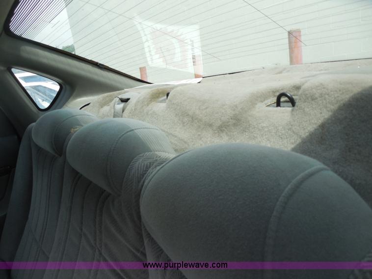 image for item H9979 2003 Chevrolet Impala