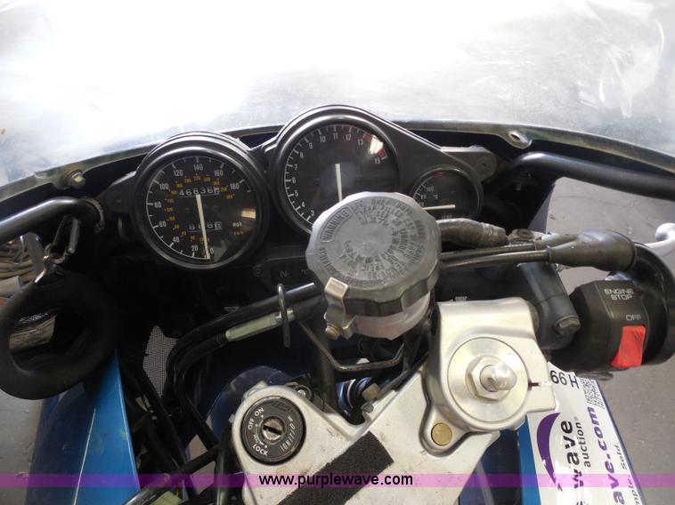 image for item H9982 1995 Yamaha YZF-600R motorcycle