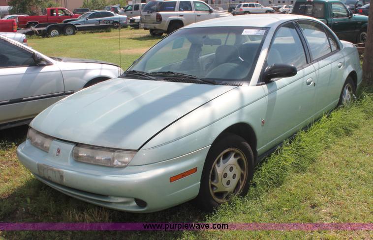 image for item I7955 1996 Saturn SL SL2
