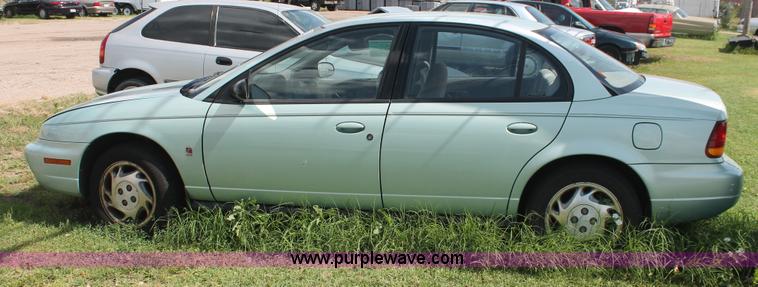 image for item I7955 1996 Saturn SL SL2