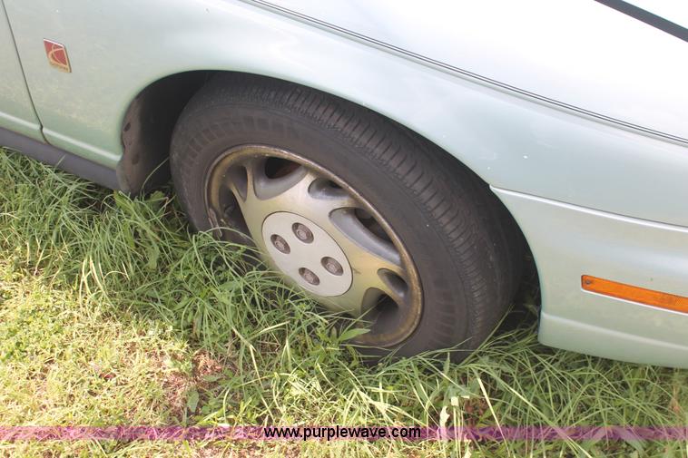 image for item I7955 1996 Saturn SL SL2