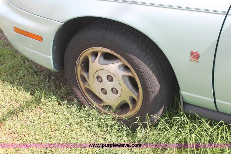 image for item I7955 1996 Saturn SL SL2