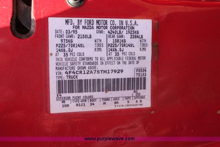 image for item I7956 1995 Mazda B2300 pickup truck