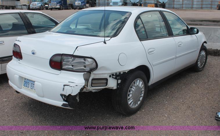 image for item I7958 2002 Chevrolet Malibu