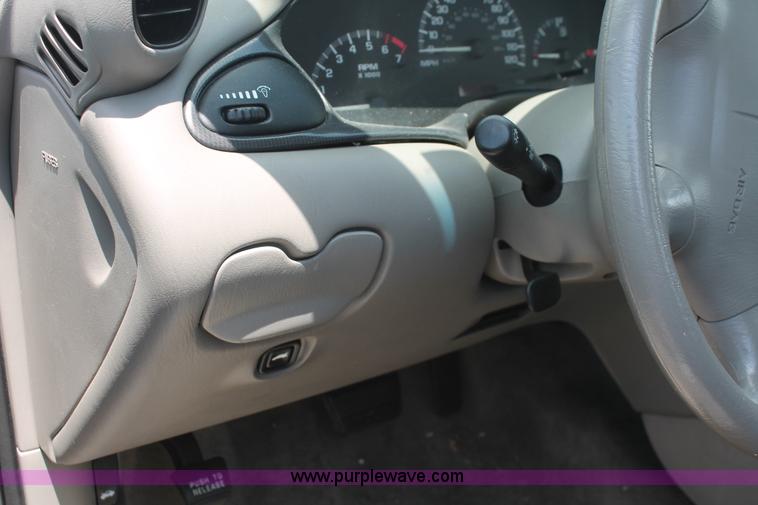 image for item I7958 2002 Chevrolet Malibu