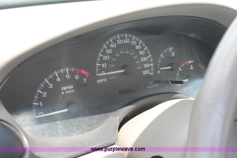 image for item I7958 2002 Chevrolet Malibu