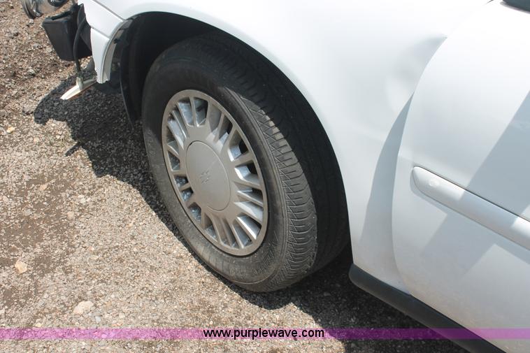 image for item I7958 2002 Chevrolet Malibu