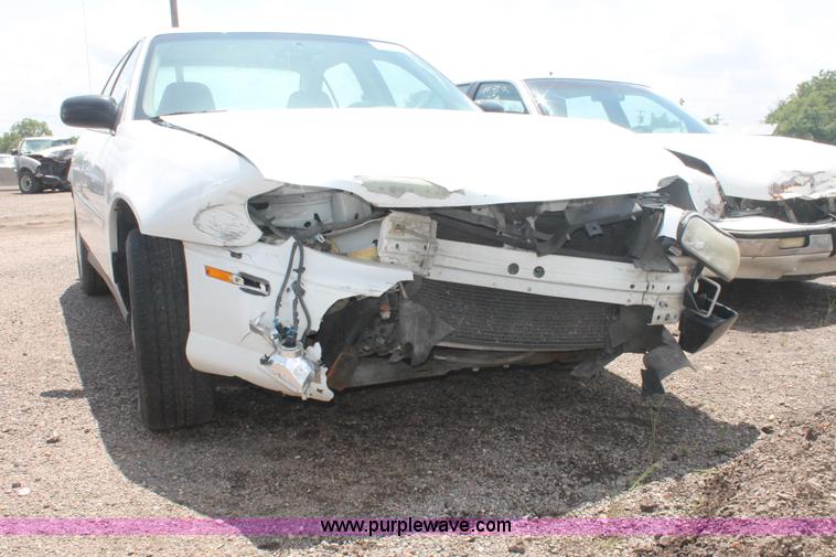 image for item I7958 2002 Chevrolet Malibu