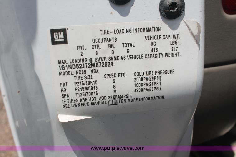 image for item I7958 2002 Chevrolet Malibu