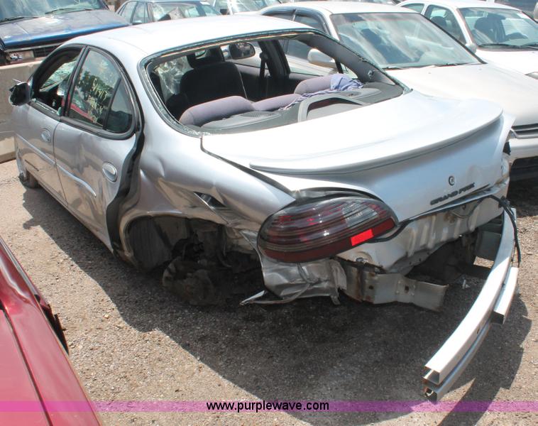 image for item I7959 2003 Pontiac Grand Prix