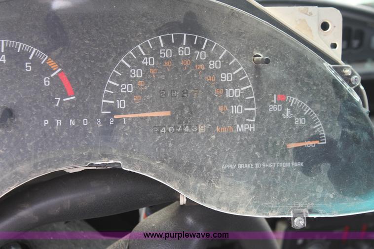 image for item I7959 2003 Pontiac Grand Prix