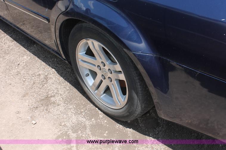 image for item I7960 2005 Chrysler 300 Limited