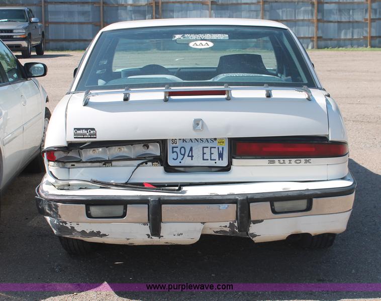 image for item I7961 1991 Buick Regal Limited