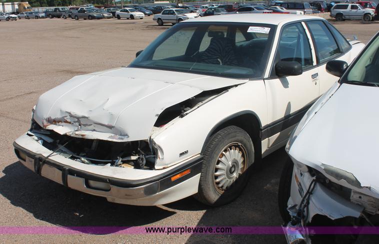 image for item I7961 1991 Buick Regal Limited