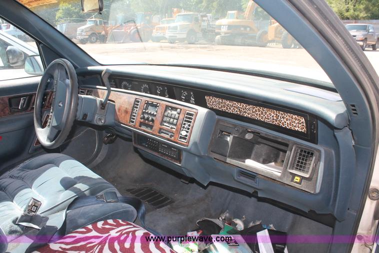 image for item I7961 1991 Buick Regal Limited