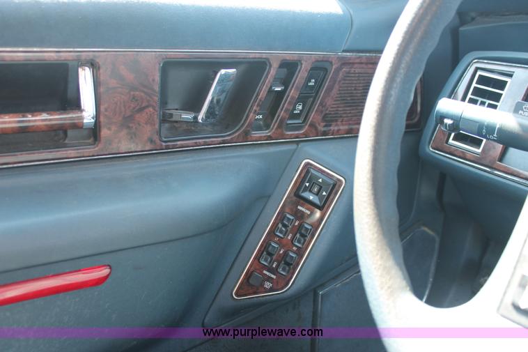 image for item I7961 1991 Buick Regal Limited