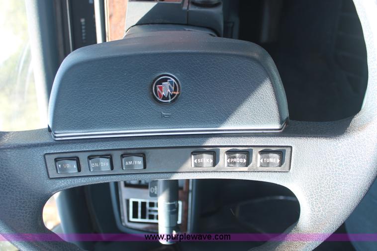 image for item I7961 1991 Buick Regal Limited