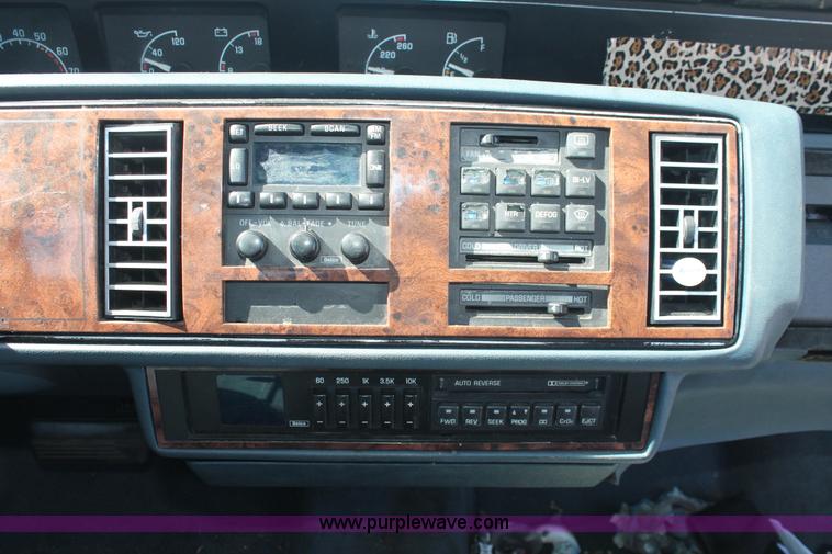 image for item I7961 1991 Buick Regal Limited