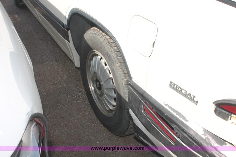 image for item I7961 1991 Buick Regal Limited