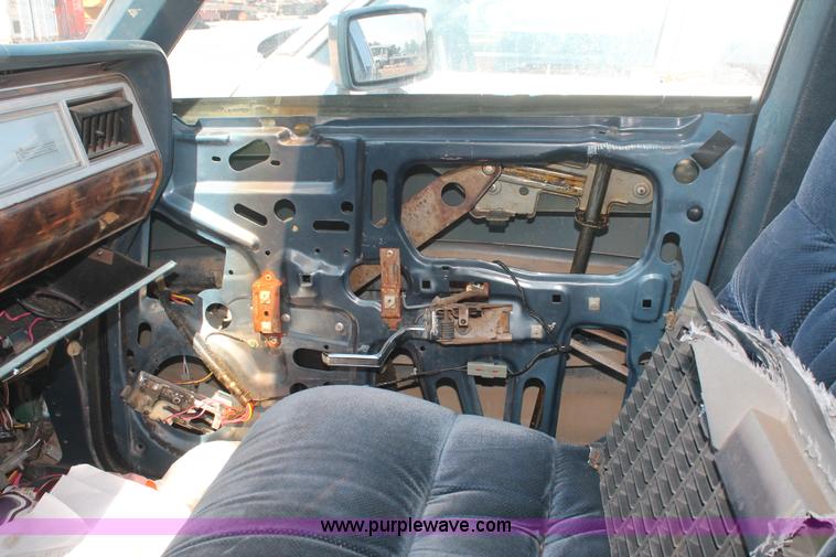 image for item I7963 1987 Mercury Grand Marquis LS