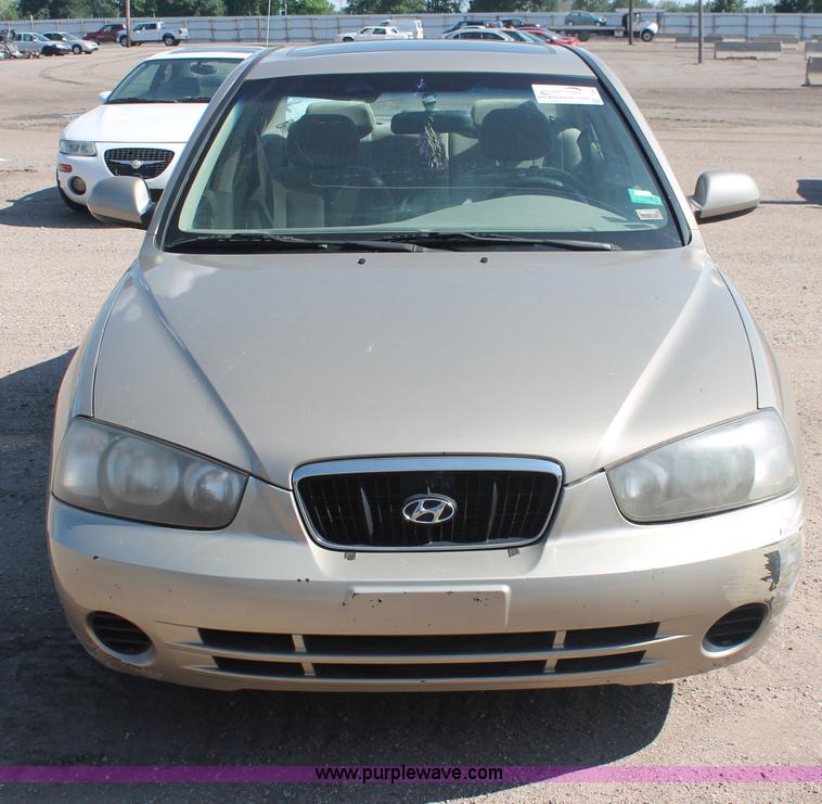 image for item I7964 2002 Hyundai Elantra GLS