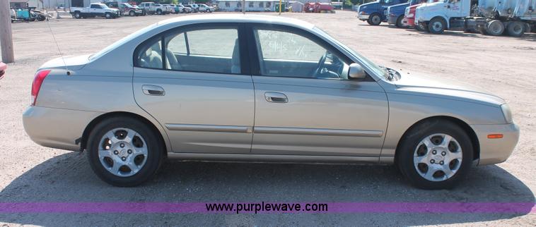 image for item I7964 2002 Hyundai Elantra GLS