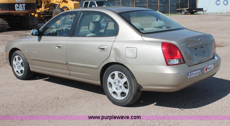 image for item I7964 2002 Hyundai Elantra GLS