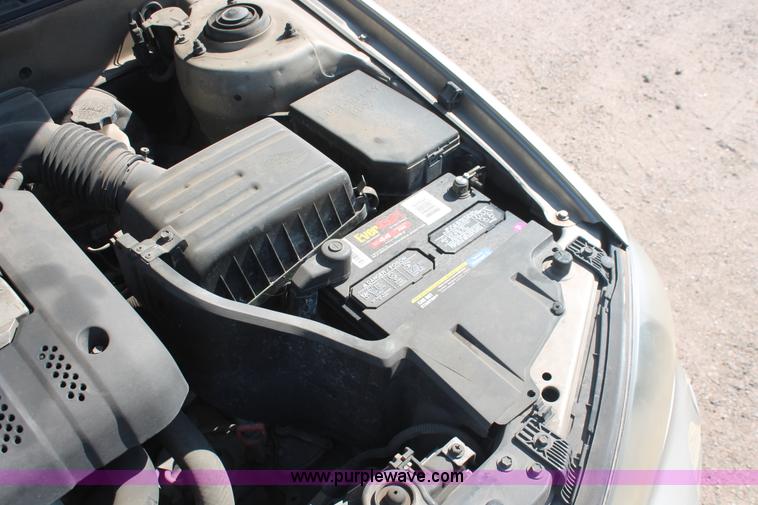image for item I7964 2002 Hyundai Elantra GLS