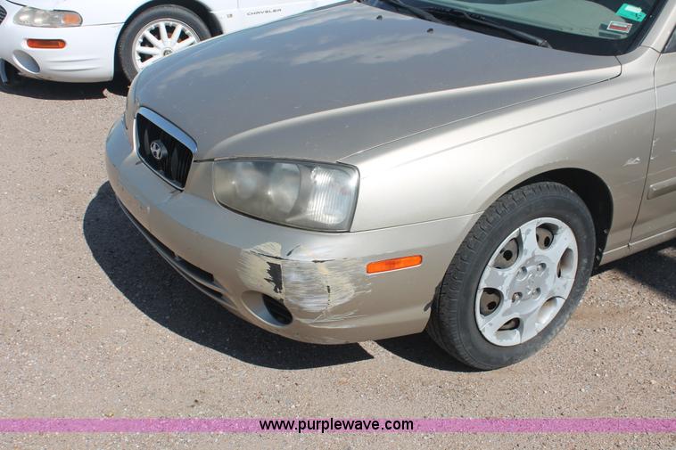 image for item I7964 2002 Hyundai Elantra GLS