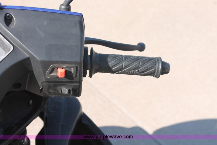 image for item I7967 2008 JCL Moto moped