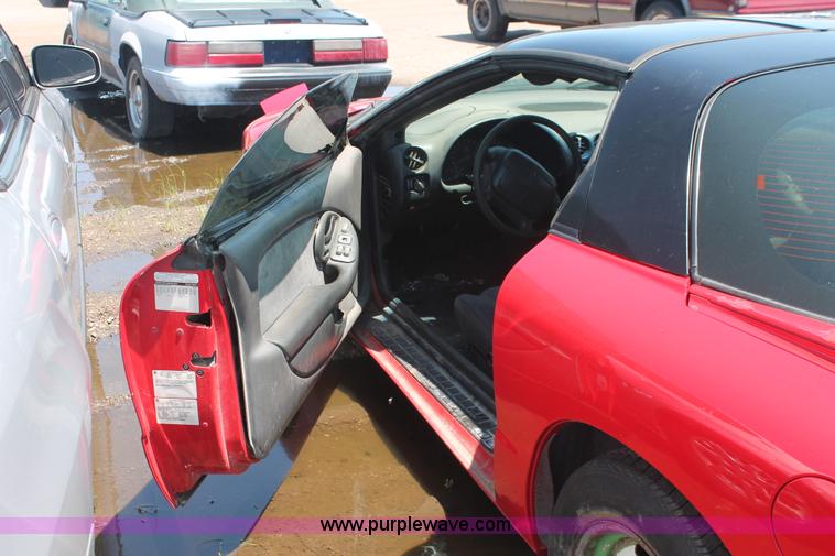 image for item I7968 1997 Pontiac Firebird