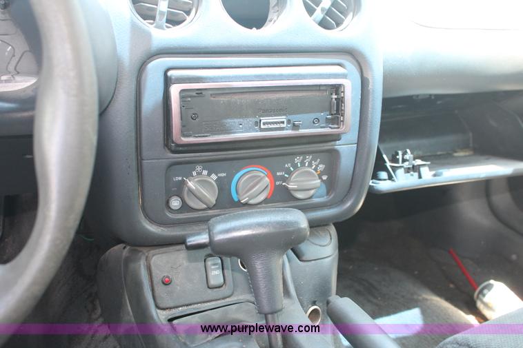 image for item I7968 1997 Pontiac Firebird