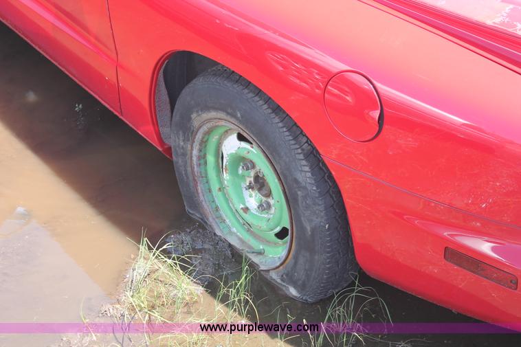 image for item I7968 1997 Pontiac Firebird