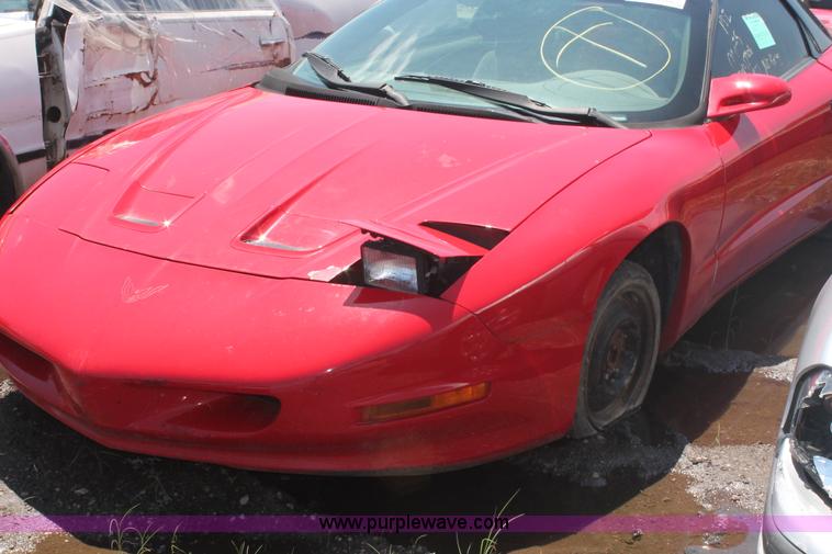 image for item I7968 1997 Pontiac Firebird