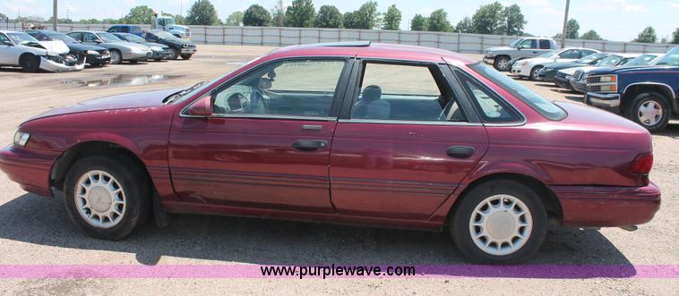 image for item I7970 1993 Ford Taurus LX
