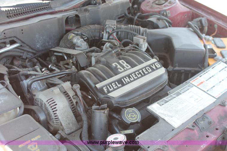 image for item I7970 1993 Ford Taurus LX