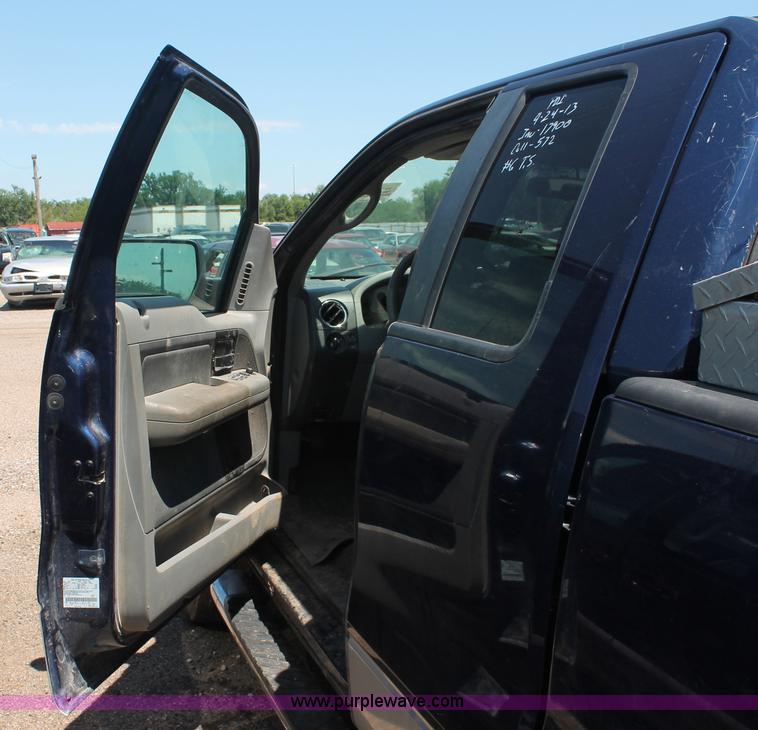 image for item I7971 2007 Ford F150 XLT SuperCab pickup truck