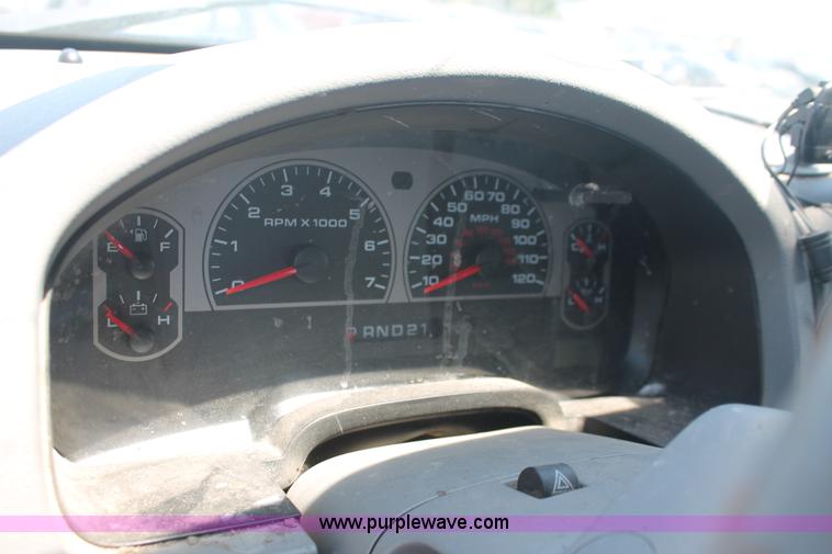 image for item I7971 2007 Ford F150 XLT SuperCab pickup truck