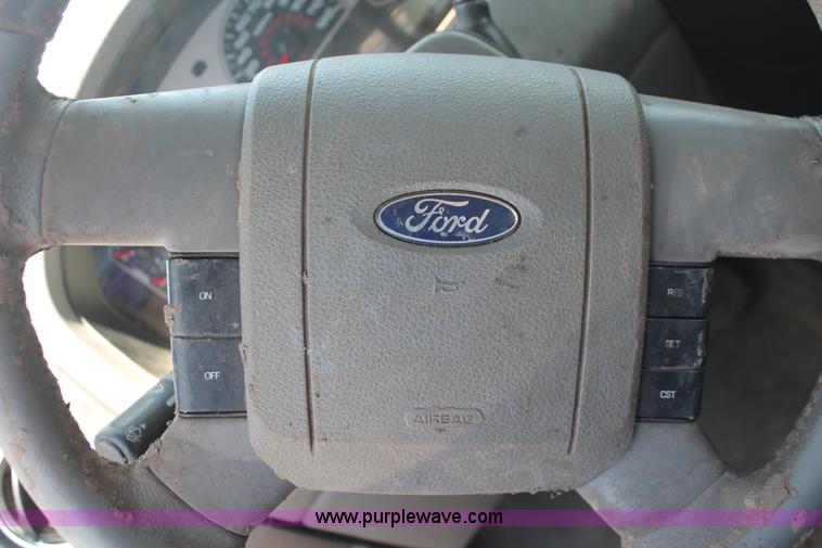 image for item I7971 2007 Ford F150 XLT SuperCab pickup truck