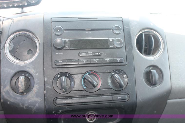 image for item I7971 2007 Ford F150 XLT SuperCab pickup truck