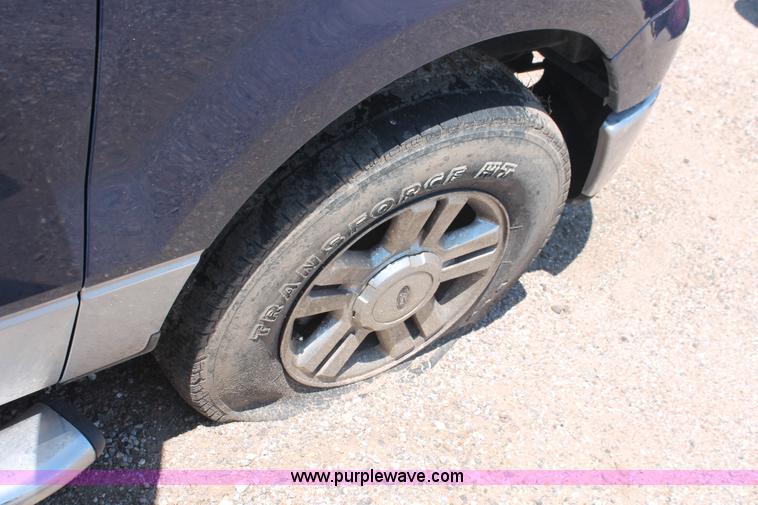 image for item I7971 2007 Ford F150 XLT SuperCab pickup truck