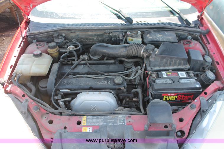 image for item I7972 2000 Ford Focus SE
